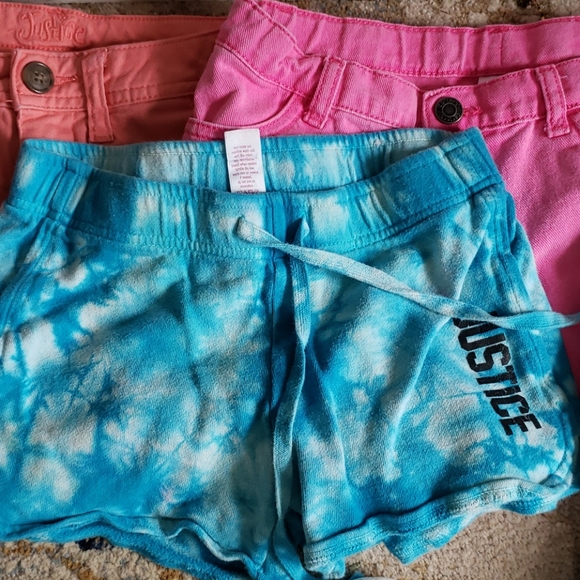 LOT of 18 Shorts and Tops Misc 7/8 - Picture 6 of 8